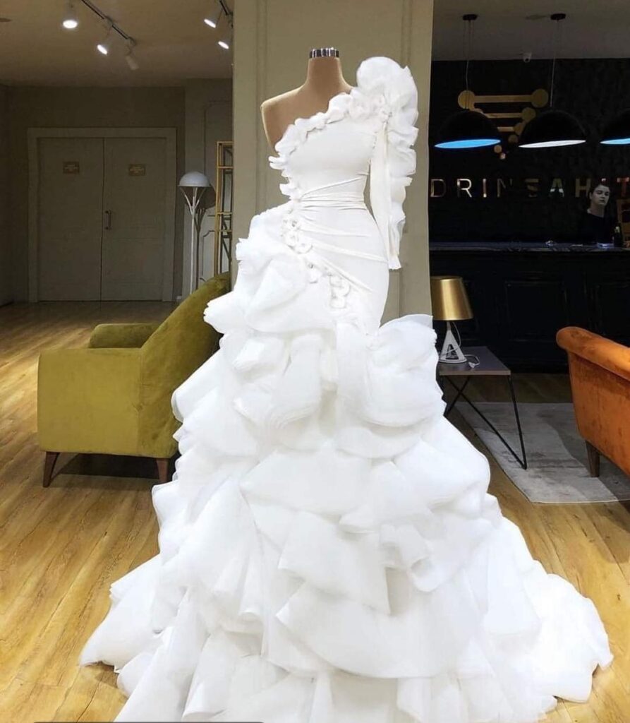 Robe de soirée de la mariée